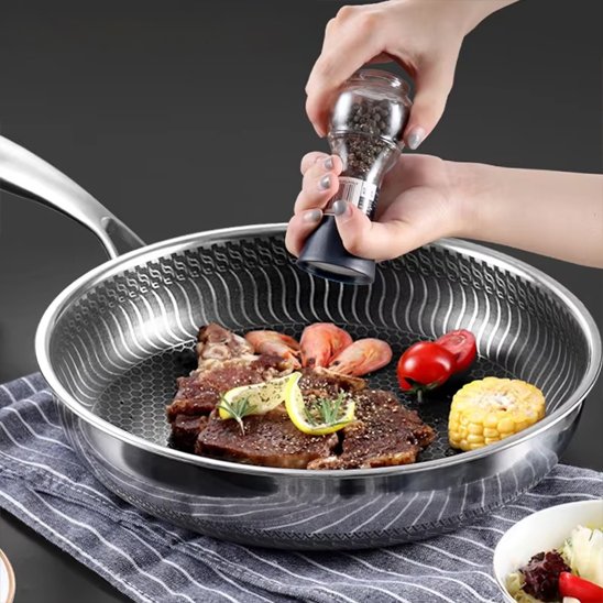 POELE INOX INDUCTION | UltraPerform-28cm avec couvecle